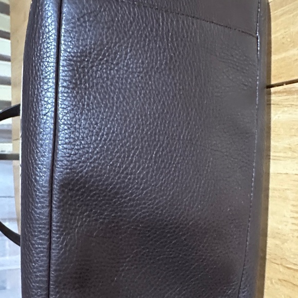 Coach EUC BIG & BEAUTIFUL Tan & Brown Signature Tote - Picture 7 of 10